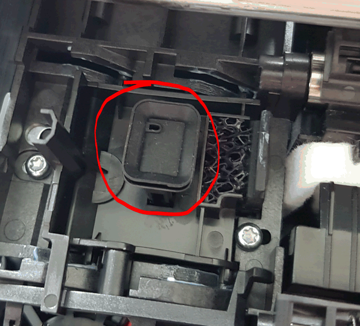 Warum trocknet die Patrone beim LX500e nach kurzer Zeit aus?